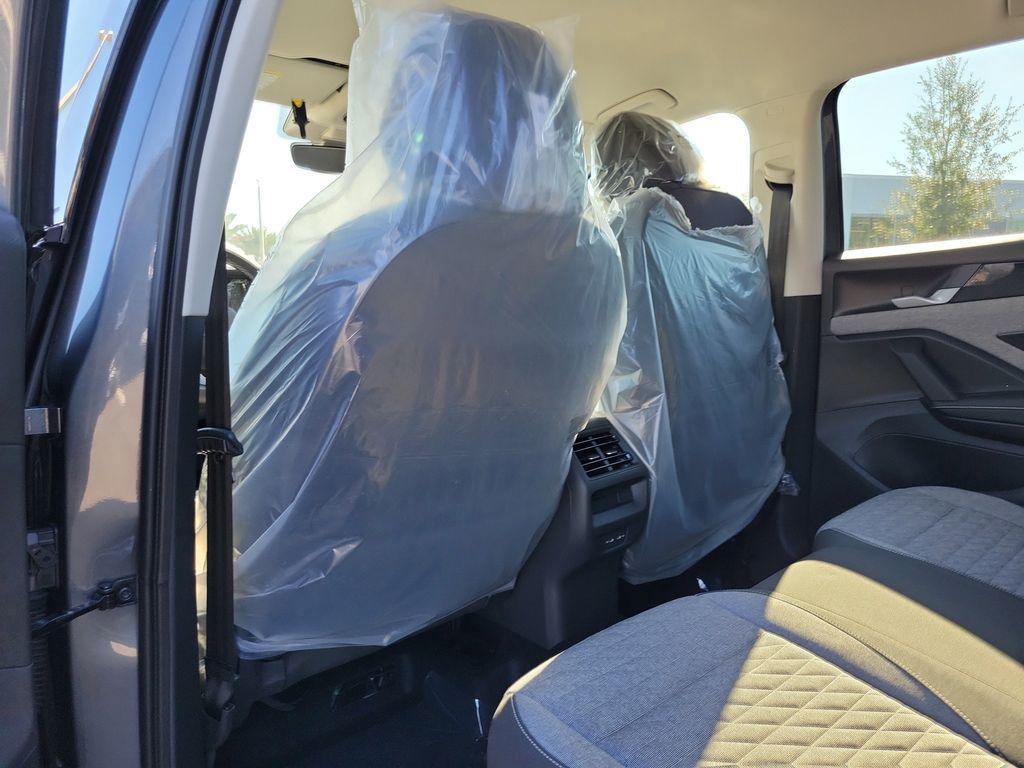 new 2025 Volkswagen Tiguan car, priced at $27,946