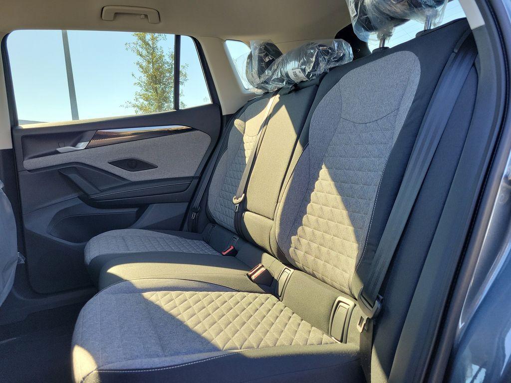 new 2025 Volkswagen Tiguan car, priced at $27,946