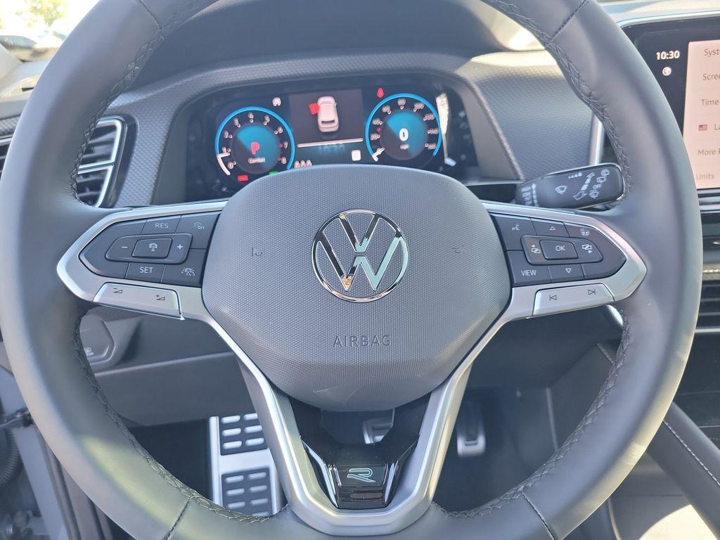 new 2026 Volkswagen Atlas Cross Sport car, priced at $53,006