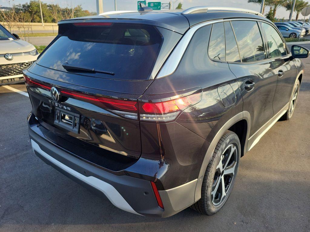 new 2025 Volkswagen Tiguan car, priced at $30,657