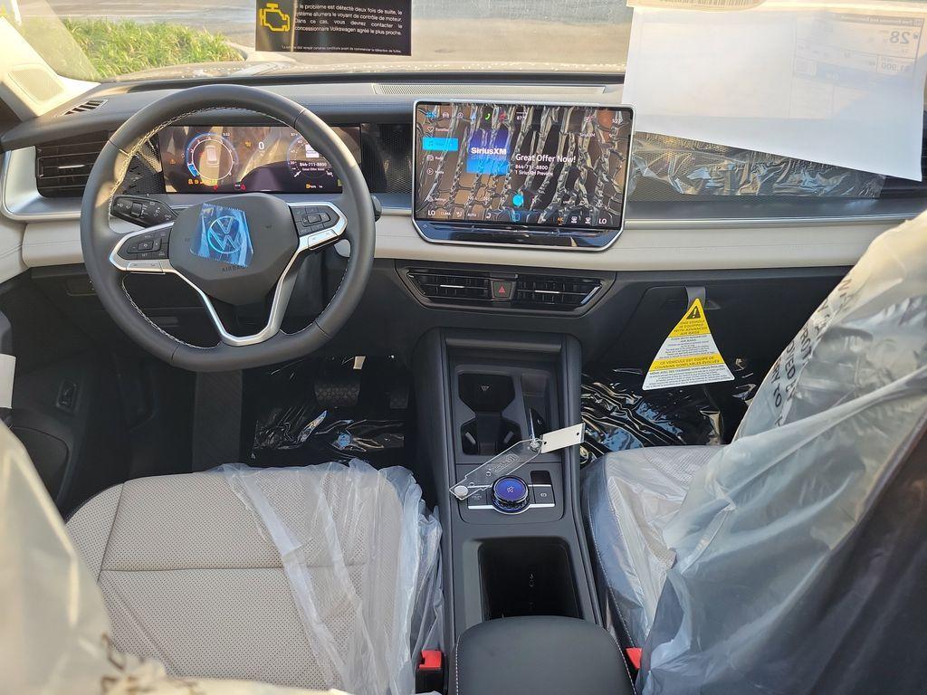 new 2025 Volkswagen Tiguan car, priced at $30,657