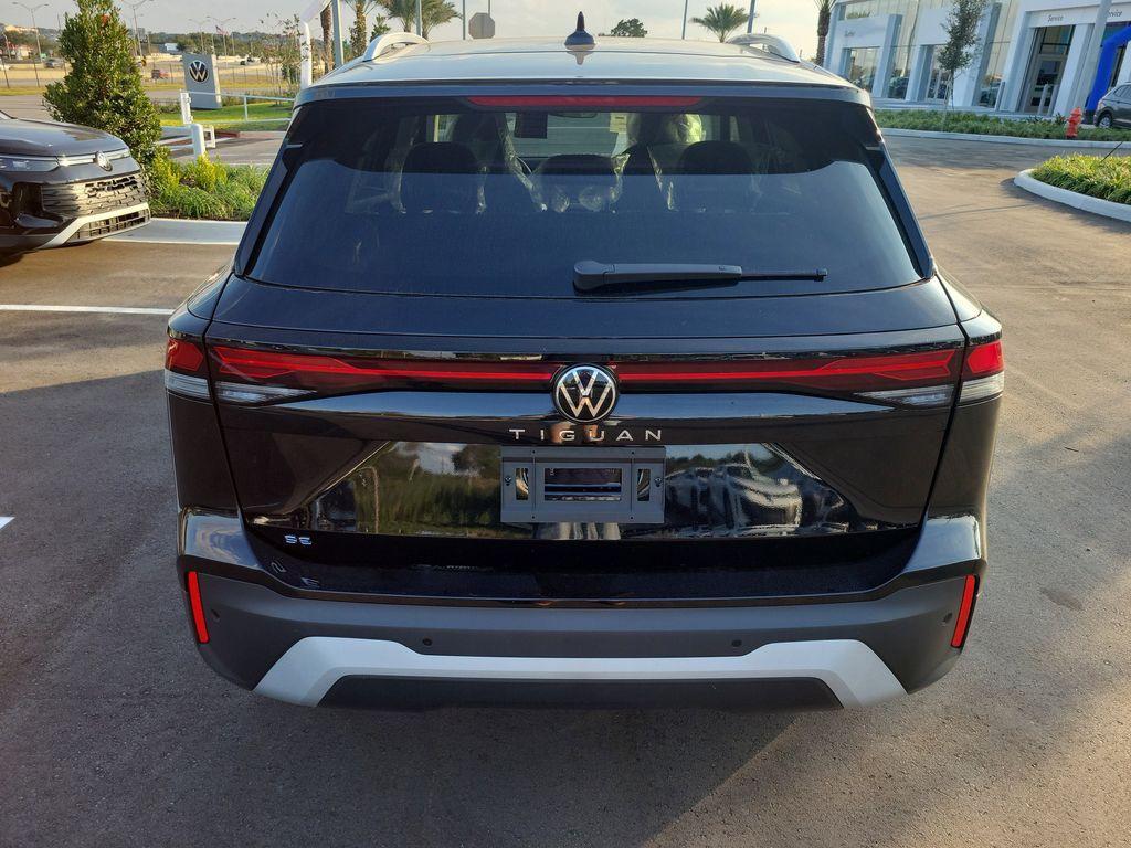 new 2025 Volkswagen Tiguan car, priced at $30,657