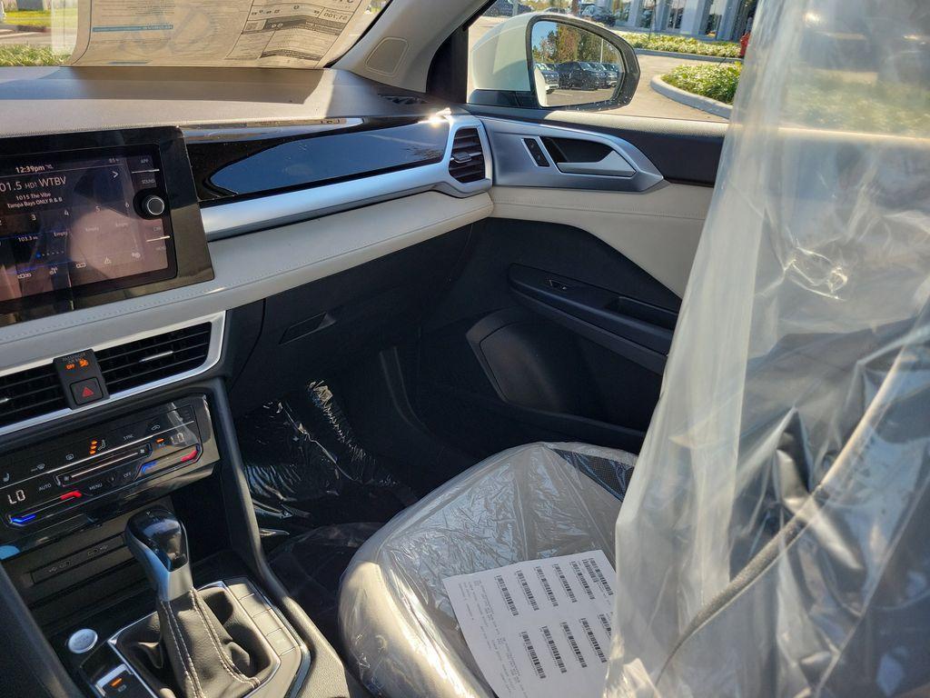 new 2025 Volkswagen Taos car, priced at $27,027