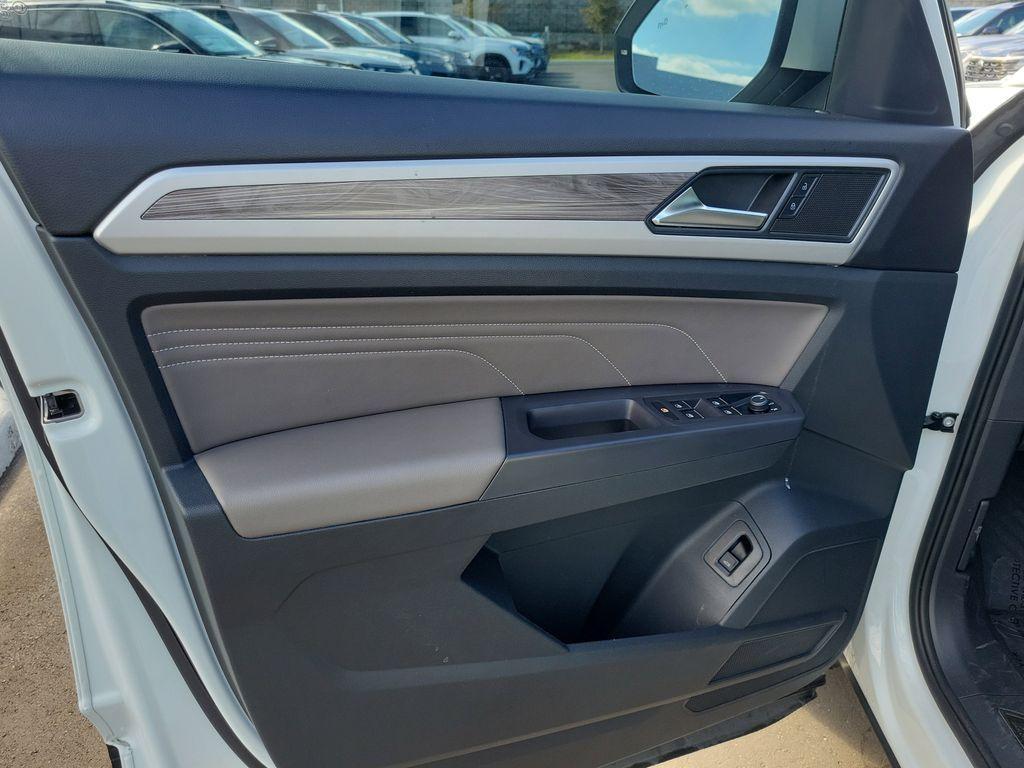 used 2021 Volkswagen Atlas Cross Sport car, priced at $24,995