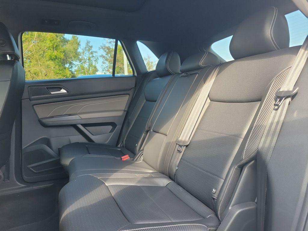 used 2021 Volkswagen Atlas Cross Sport car, priced at $24,995