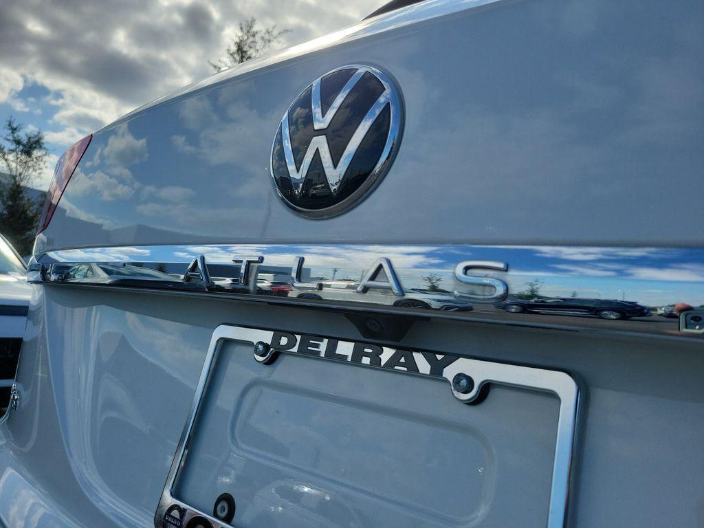 used 2021 Volkswagen Atlas Cross Sport car, priced at $24,995