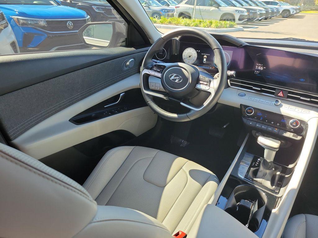 used 2023 Hyundai Elantra car, priced at $20,995