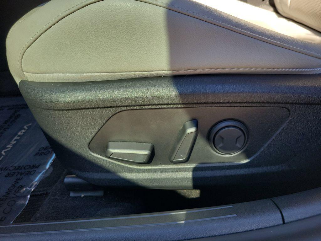 used 2023 Hyundai Elantra car, priced at $20,995