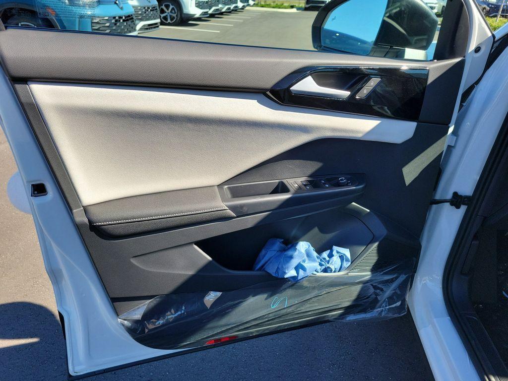 new 2025 Volkswagen Taos car, priced at $24,348