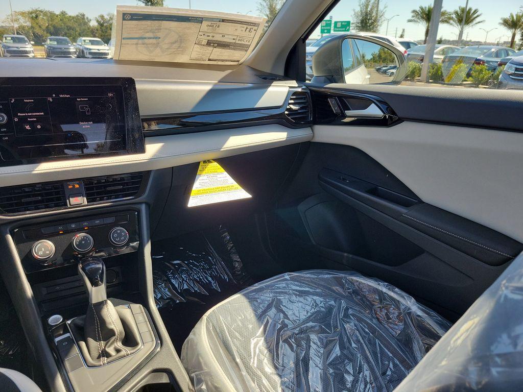 new 2025 Volkswagen Taos car, priced at $24,348