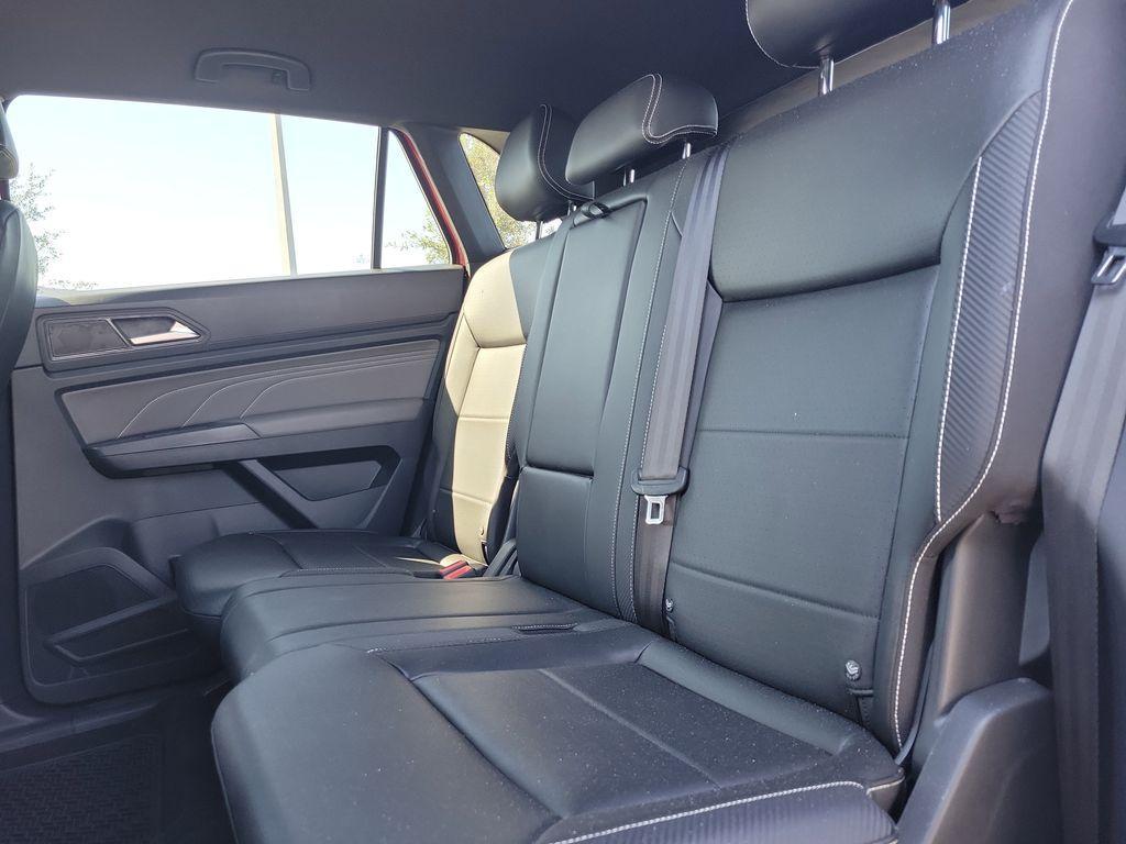 used 2021 Volkswagen Atlas Cross Sport car, priced at $22,495