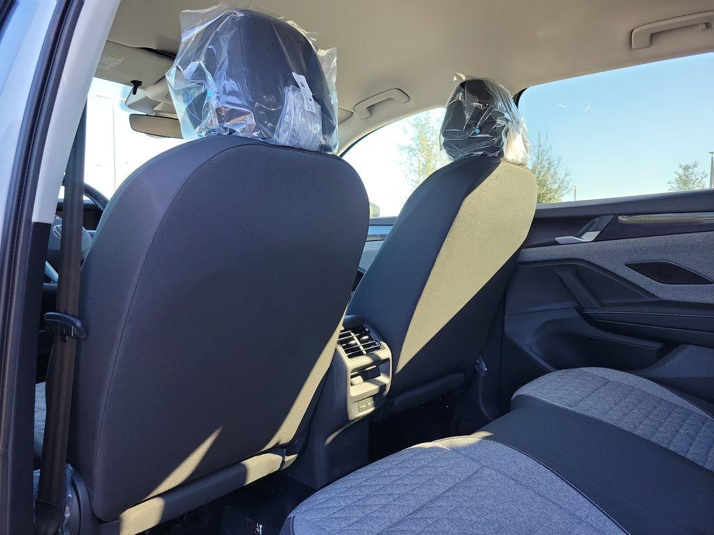 new 2025 Volkswagen Tiguan car, priced at $27,946