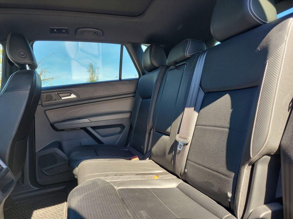 used 2022 Volkswagen Atlas Cross Sport car, priced at $22,495