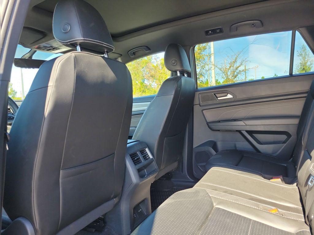 used 2022 Volkswagen Atlas Cross Sport car, priced at $22,495