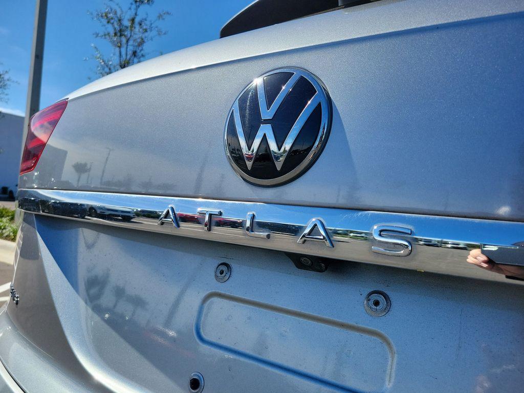 used 2022 Volkswagen Atlas Cross Sport car, priced at $22,495