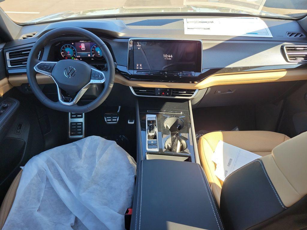 new 2026 Volkswagen Atlas Cross Sport car, priced at $50,046