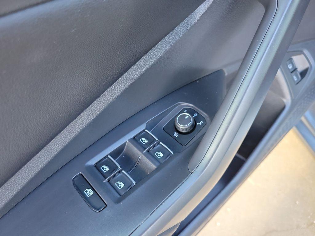 used 2022 Volkswagen Jetta car, priced at $18,995