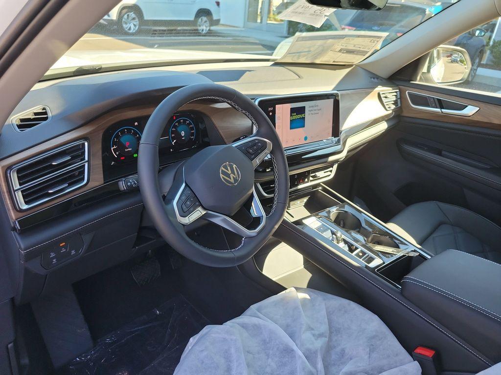 new 2026 Volkswagen Atlas car, priced at $43,975