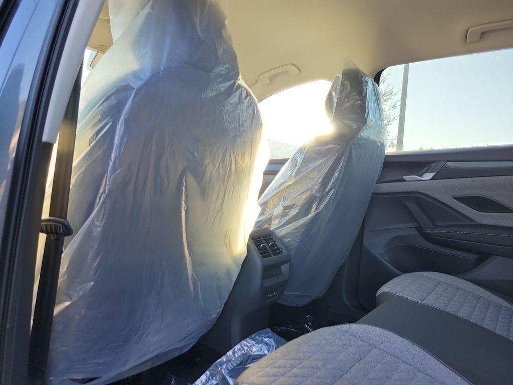 new 2025 Volkswagen Tiguan car, priced at $27,946