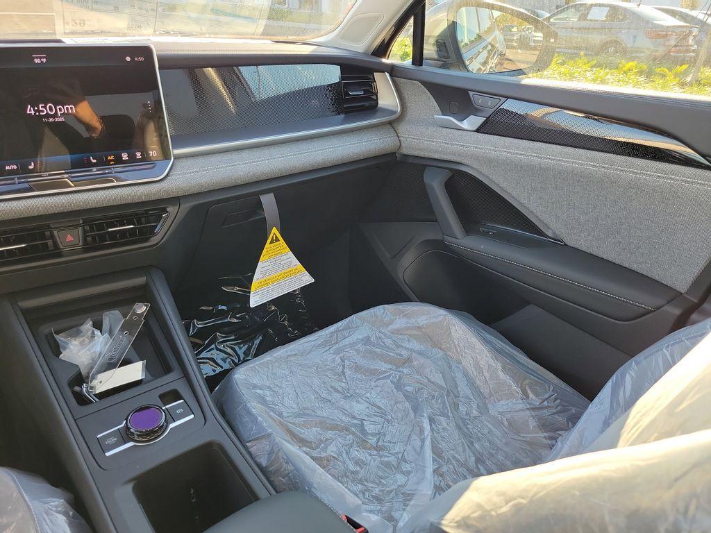 new 2025 Volkswagen Tiguan car, priced at $27,946