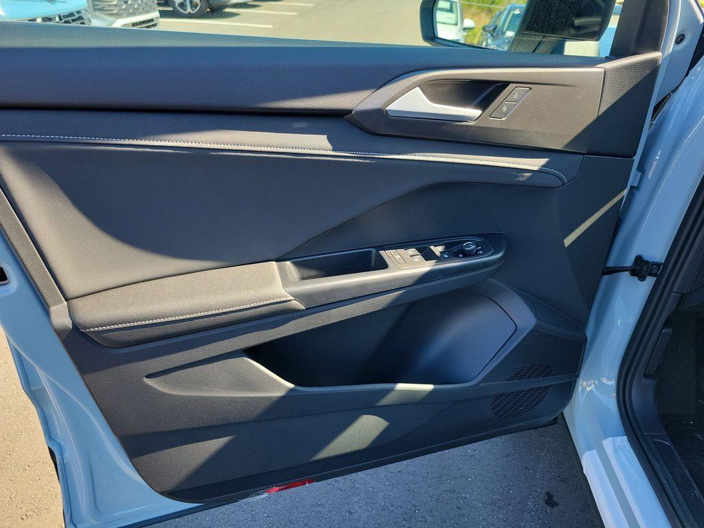 new 2025 Volkswagen Taos car, priced at $28,271