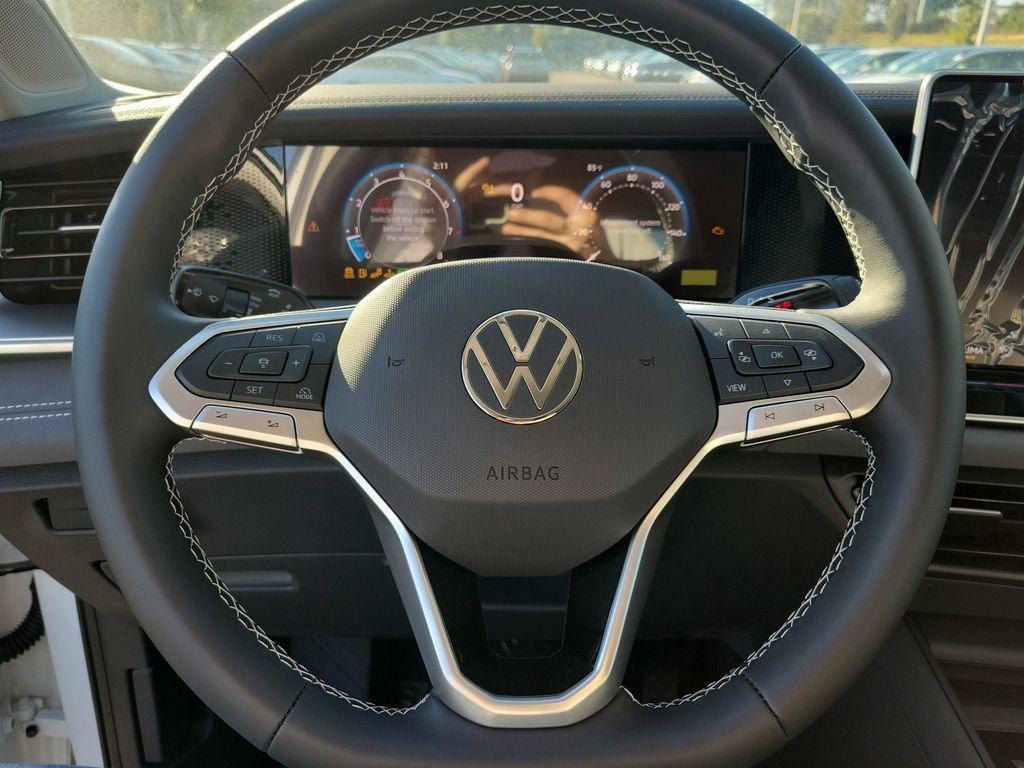 new 2025 Volkswagen Tiguan car, priced at $30,657