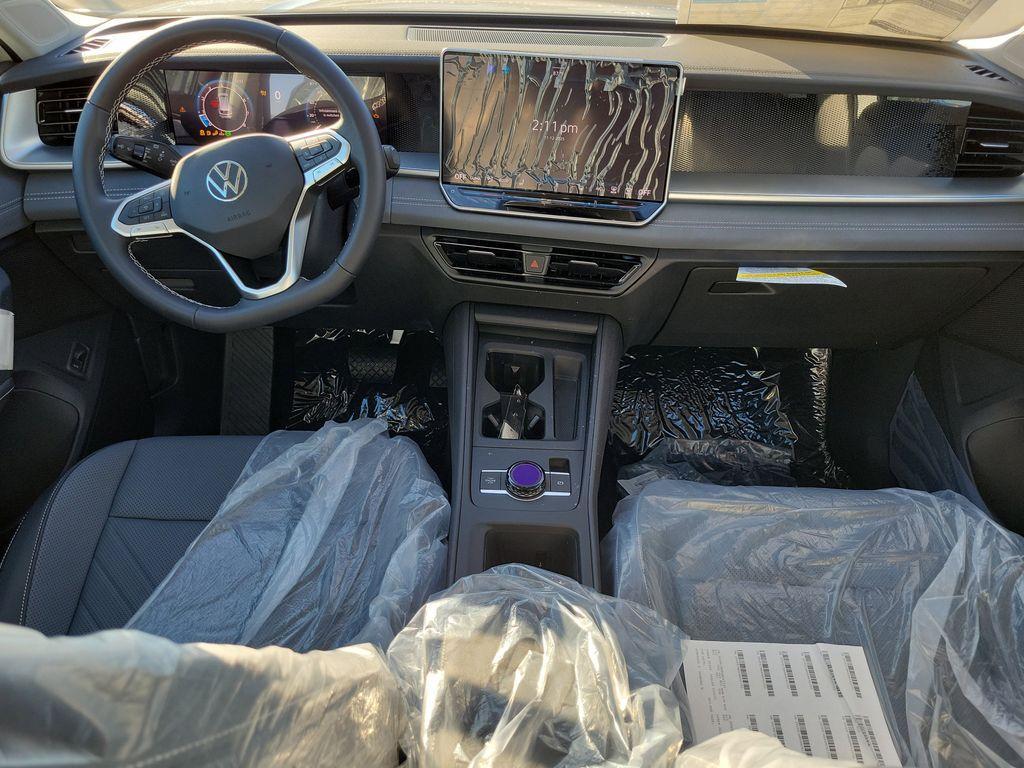 new 2025 Volkswagen Tiguan car, priced at $30,657