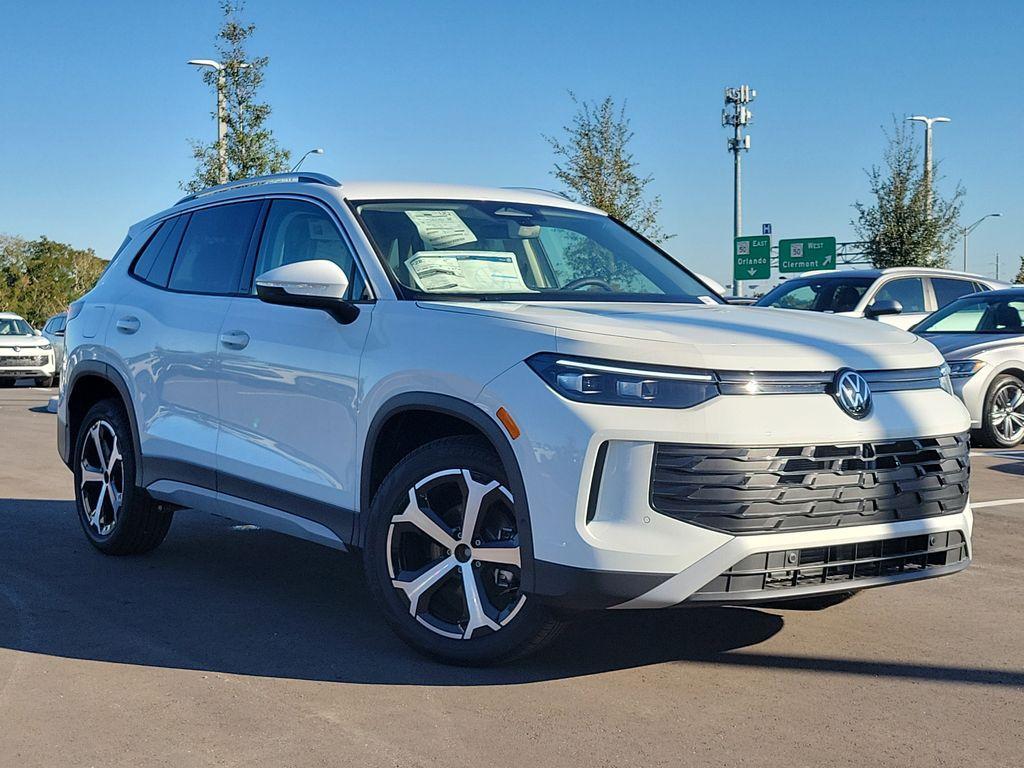 new 2025 Volkswagen Tiguan car, priced at $30,657