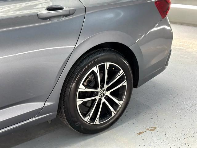 used 2024 Volkswagen Jetta car, priced at $20,995