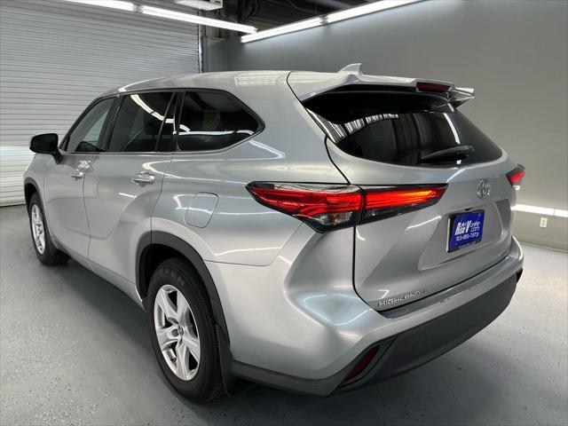 used 2021 Toyota Highlander car, priced at $27,995