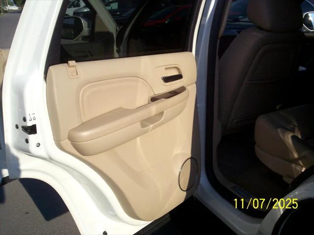 used 2014 Cadillac Escalade car, priced at $17,499