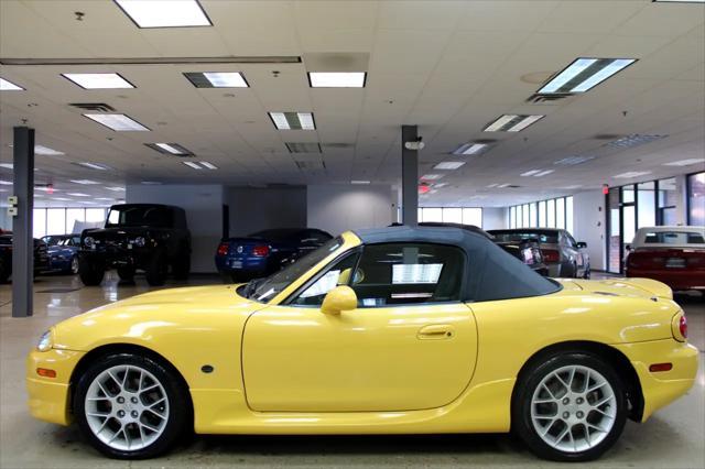 used 2002 Mazda MX-5 Miata car, priced at $16,800