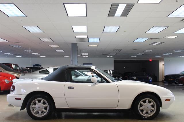 used 1990 Mazda MX-5 Miata car, priced at $18,500