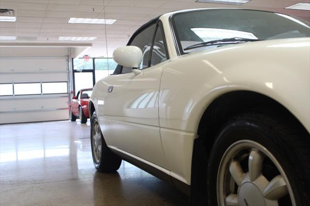 used 1990 Mazda MX-5 Miata car, priced at $18,500