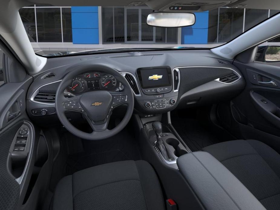 new 2024 Chevrolet Malibu car, priced at $29,040
