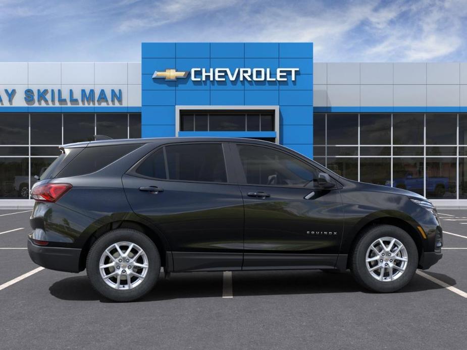 new 2024 Chevrolet Equinox car, priced at $29,825