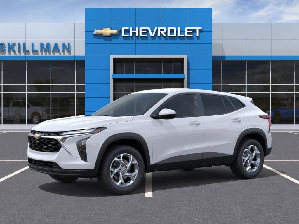 new 2025 Chevrolet Trax car, priced at $23,550