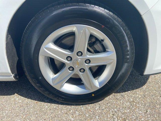 used 2023 Chevrolet Malibu car, priced at $19,988