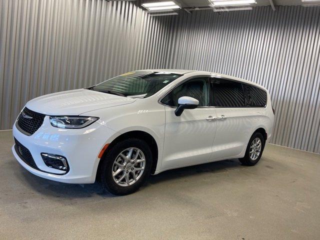 used 2023 Chrysler Pacifica car, priced at $25,988