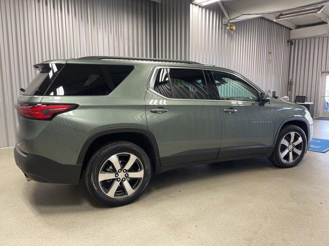 used 2022 Chevrolet Traverse car, priced at $33,988