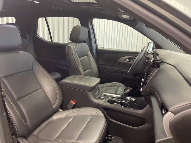 used 2022 Chevrolet Traverse car, priced at $33,988