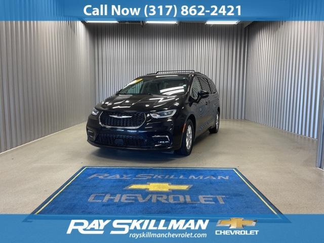 used 2022 Chrysler Pacifica car, priced at $25,988