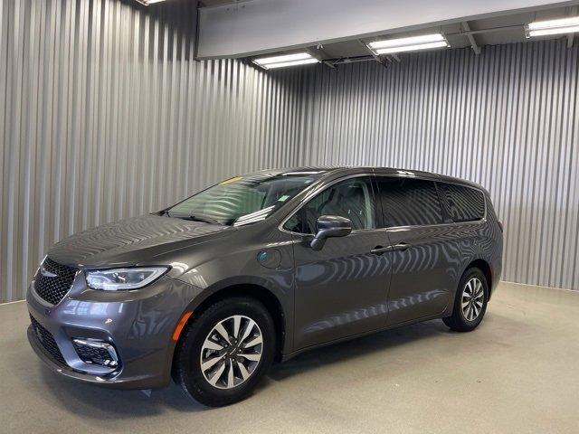 used 2022 Chrysler Pacifica Hybrid car, priced at $28,988