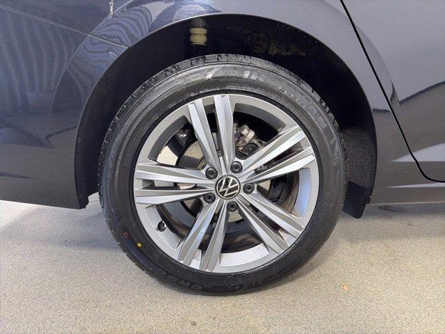 used 2024 Volkswagen Jetta car, priced at $22,983