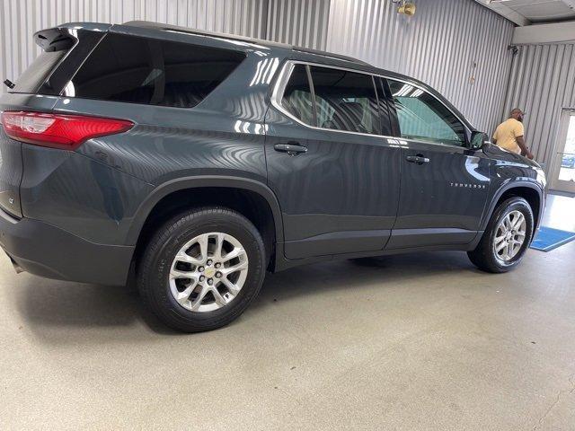 used 2021 Chevrolet Traverse car, priced at $23,988