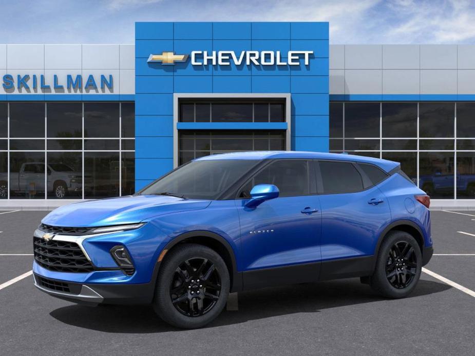 new 2025 Chevrolet Blazer car, priced at $37,888