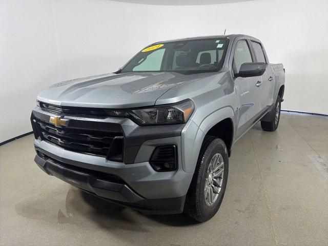 used 2024 Chevrolet Colorado car, priced at $30,988