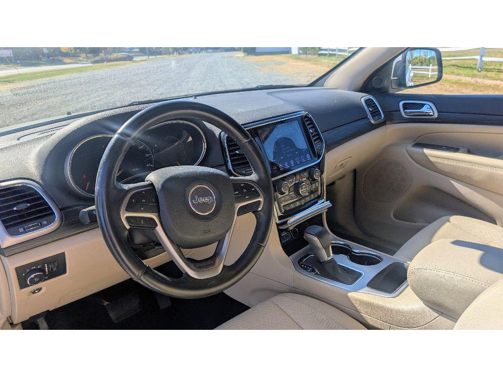 used 2019 Jeep Grand Cherokee car, priced at $15,850