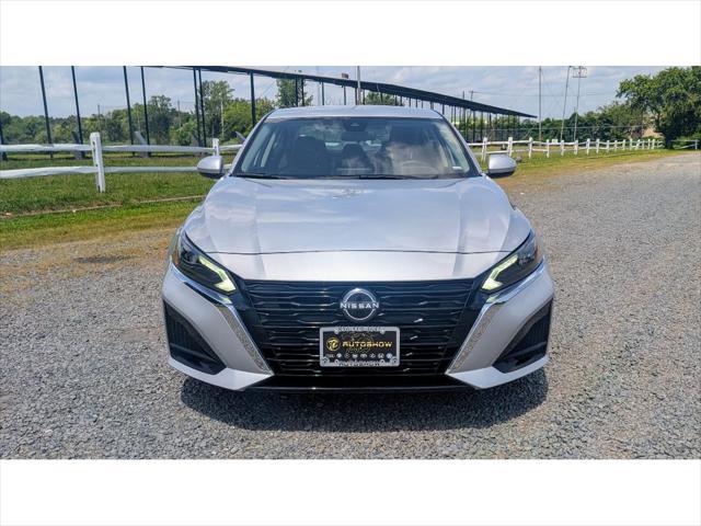 used 2023 Nissan Altima car, priced at $18,999