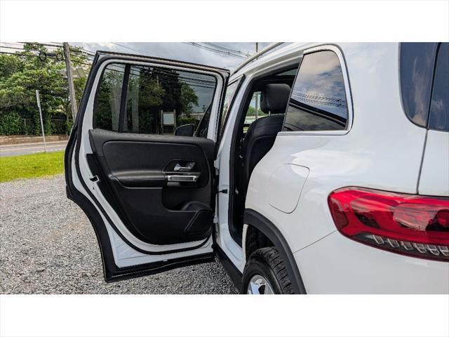 used 2021 Mercedes-Benz GLB 250 car, priced at $20,999